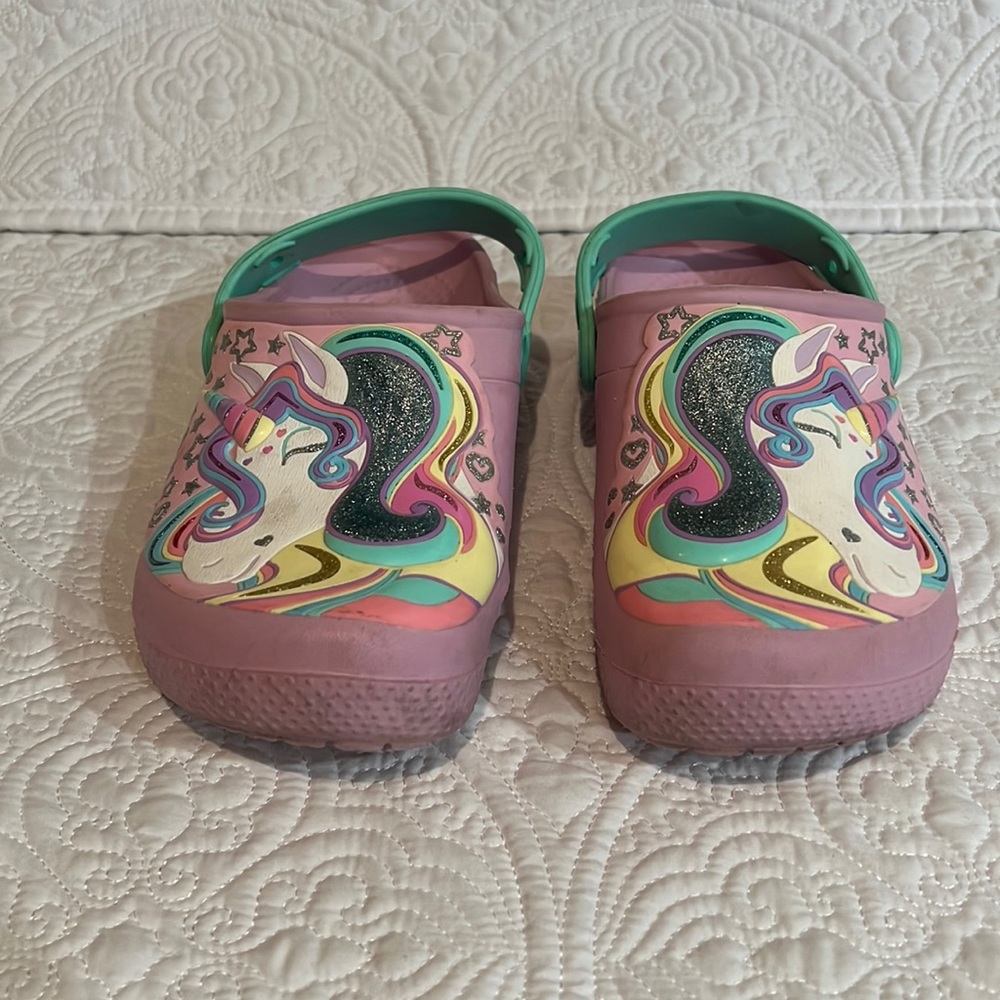 Crocs Iconic Funlab Sparkle Unicorn shoes, size 2
